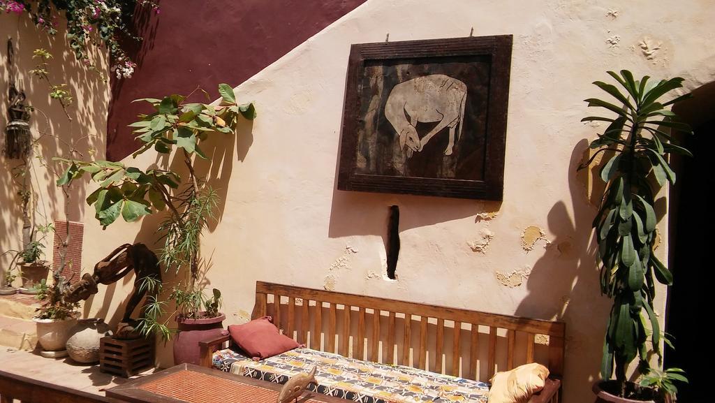 Maison Augustin Ly Gorée Eksteriør billede